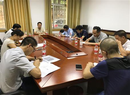 周善學到經(jīng)營公司指導(dǎo)清欠清收工作