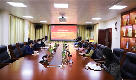公司舉行《中國(guó)共產(chǎn)黨國(guó)有企業(yè)基層組織工作條例（試行）》部門(mén)專(zhuān)題學(xué)習(xí)會(huì)