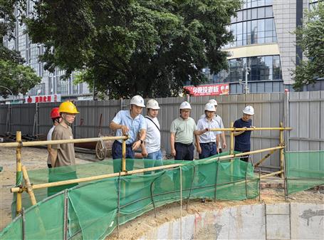 韋克雪到基礎(chǔ)分公司項目開展第三季度安全生產(chǎn)質(zhì)量綜合大檢查暨“中秋節(jié)”“國慶節(jié)”前安全生產(chǎn)專項檢查